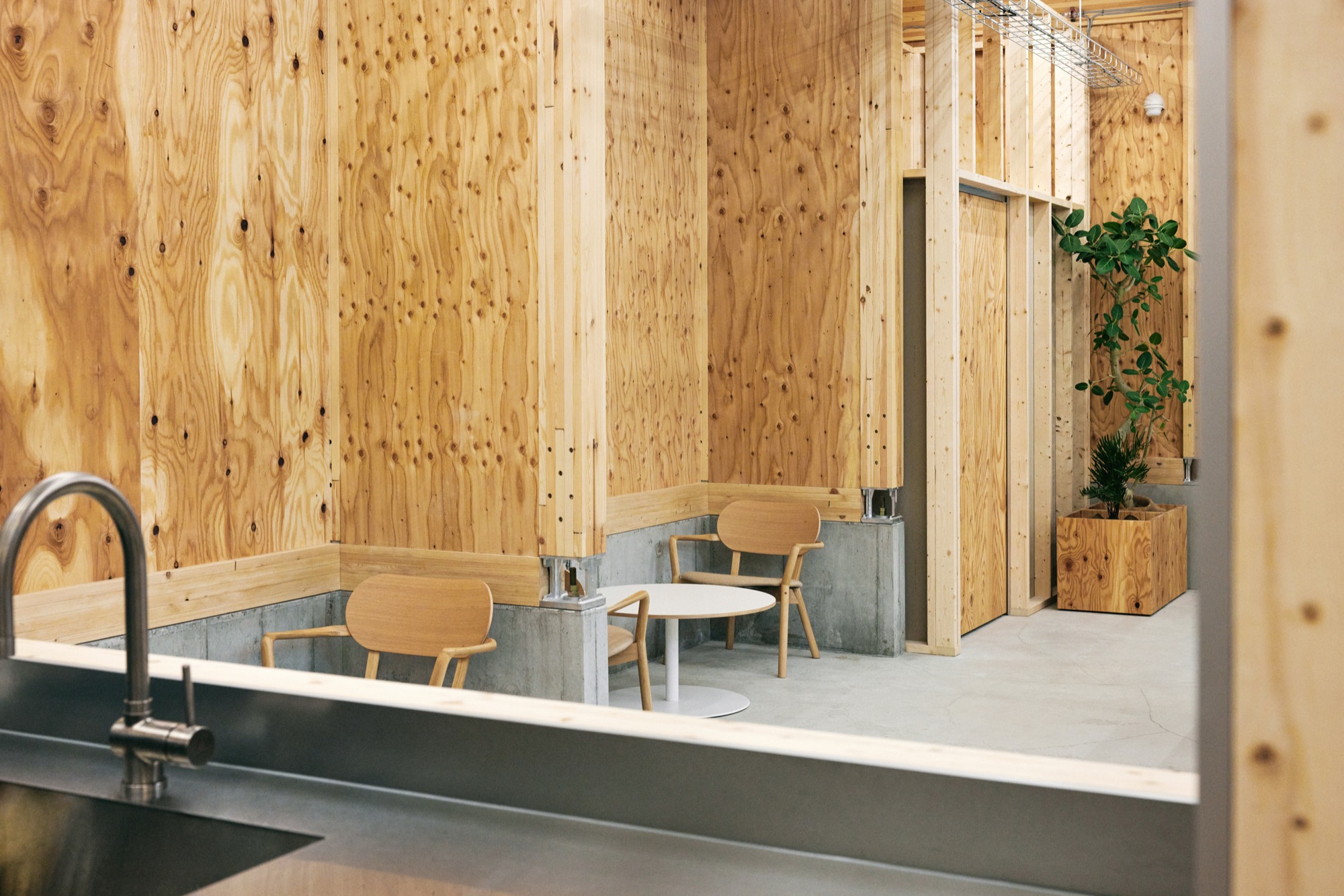 Pantry and seating area in the office