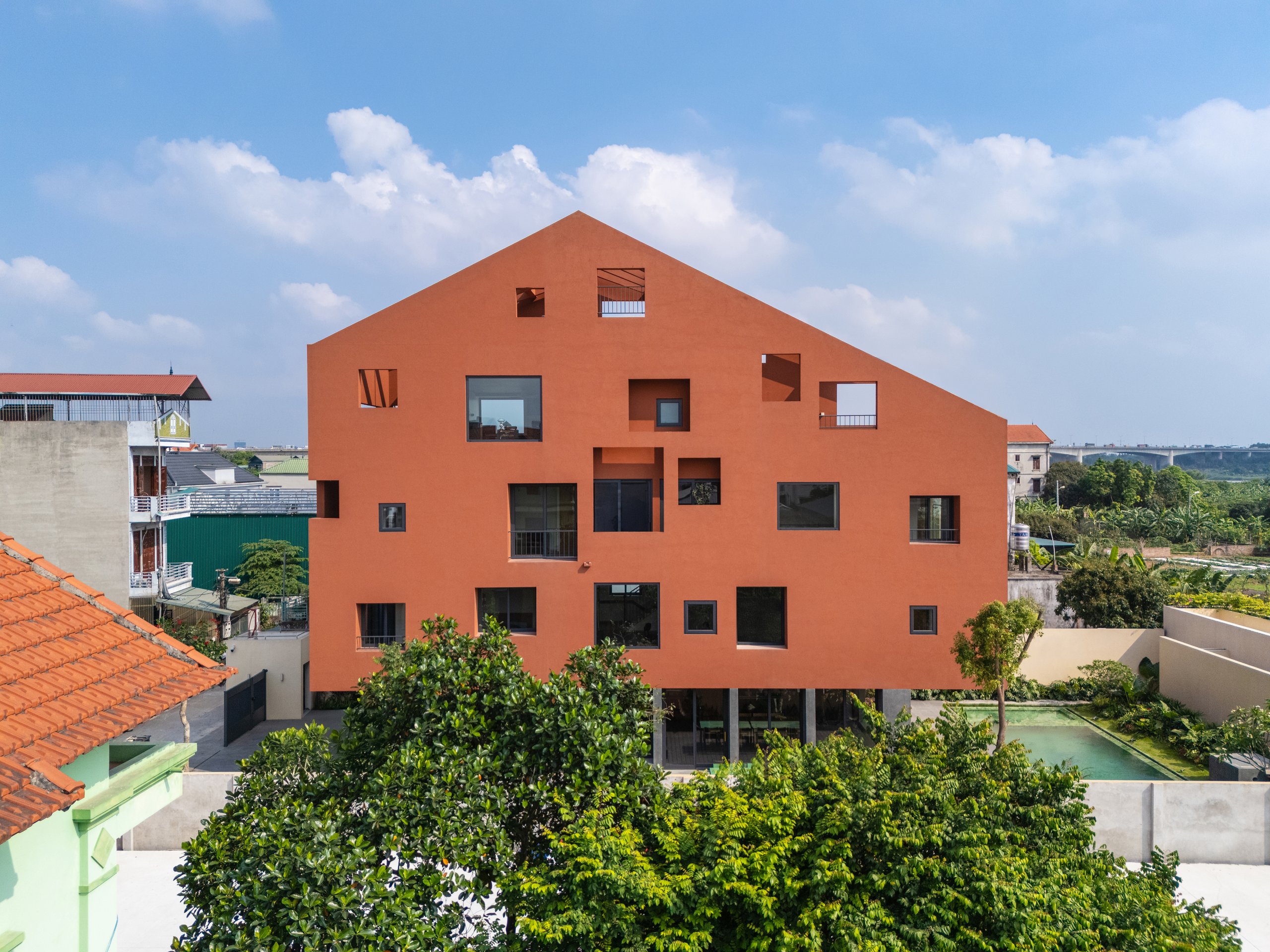 100 Windows by Inrestudio, Hanoi, exterior